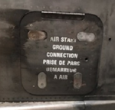 Nacelle : Trappe de connexion Air au sol (Air Start Ground Connection)