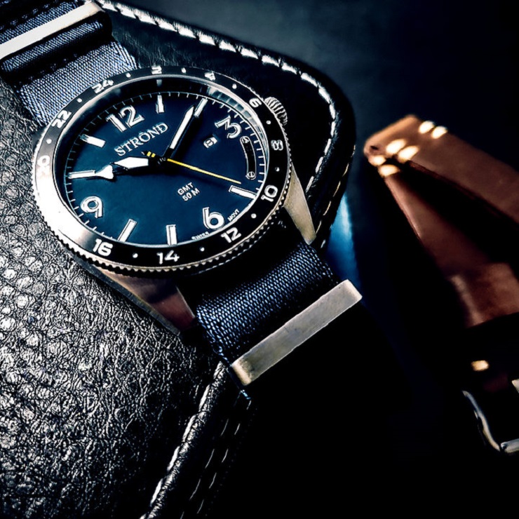 Montre STROND - SSC-101 24h GMT, All Stainless Steel & Blue, black bezel