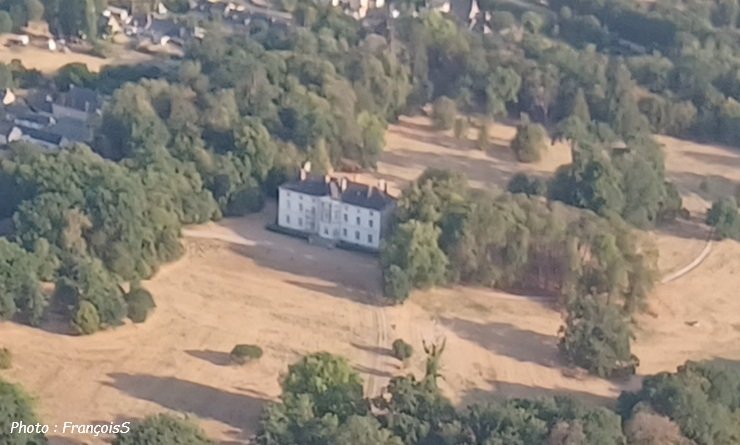 Juillet 2026 A la recherche des Châteaux